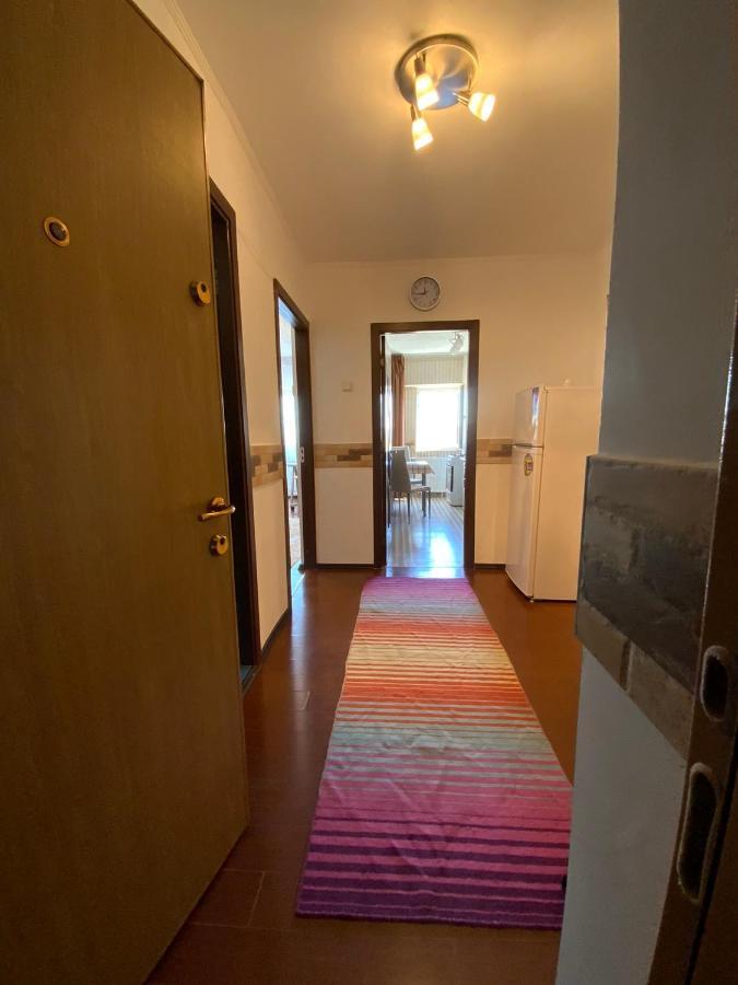 Le Garcon De Adi-Cosy,Quiet,Spatious Studio Bukarest Kültér fotó